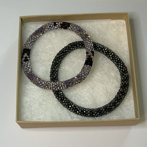 LILY AND LAURA Jewelry - 👑 LILY and LAURA® Nepal Bracelets {Set x2} 🆕NWT